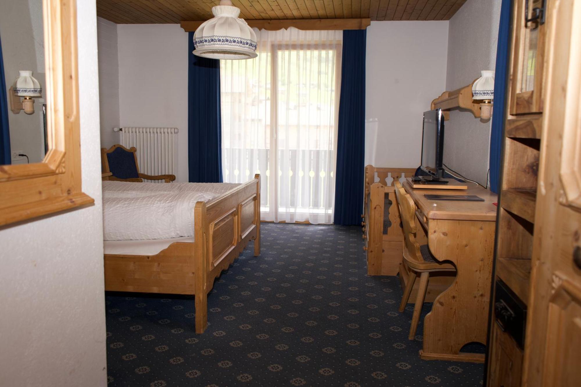 Voegeli Alpenhotel Malbun Bagian luar foto