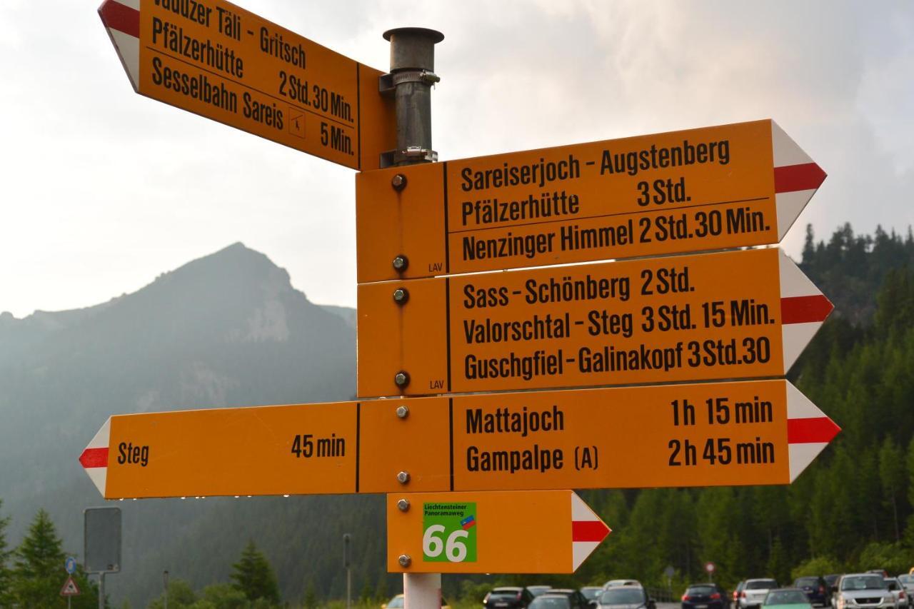 Voegeli Alpenhotel Malbun Bagian luar foto